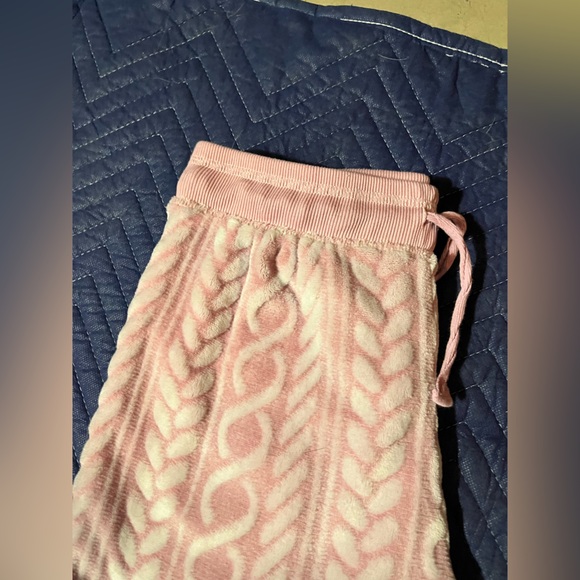 Source Unknown Pink Patterned Joggers - Picture 8 of 8